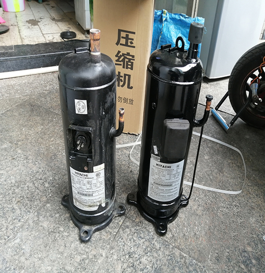 五峰中央空调压缩机的更换维修
